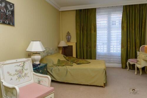 Vitry-le-François Hotel De La Cloche מראה חיצוני תמונה